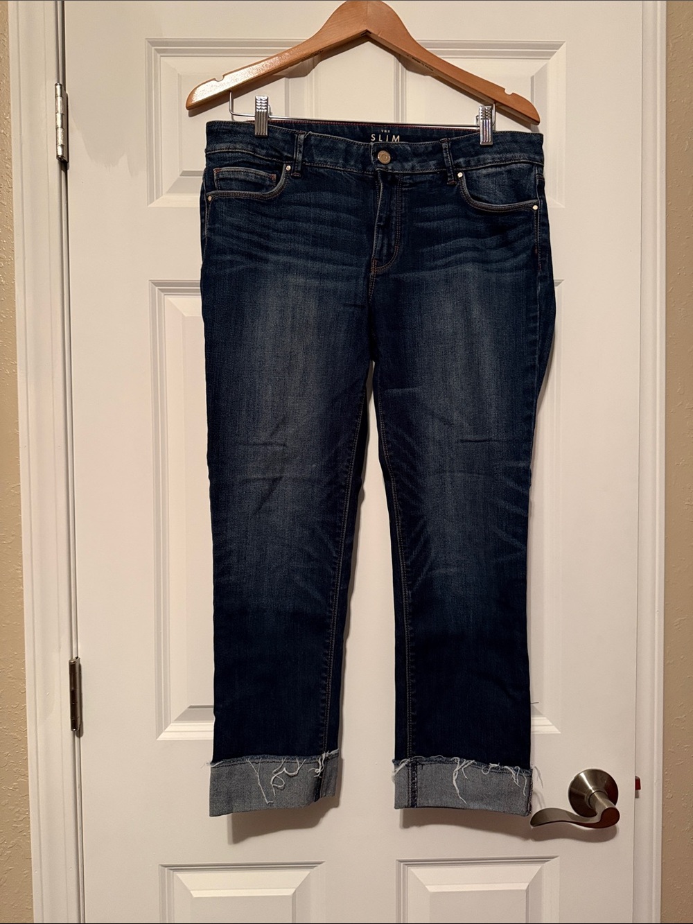 White House Black Market Dark Blue Cropped Slim Jeans